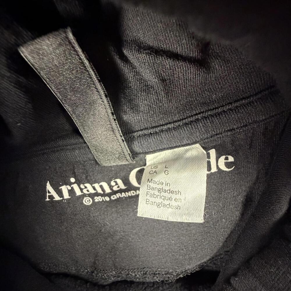 Ariana Grande Black Graphic‎ Hoodie Sweatshirt #1367 - Picture 3 of 7